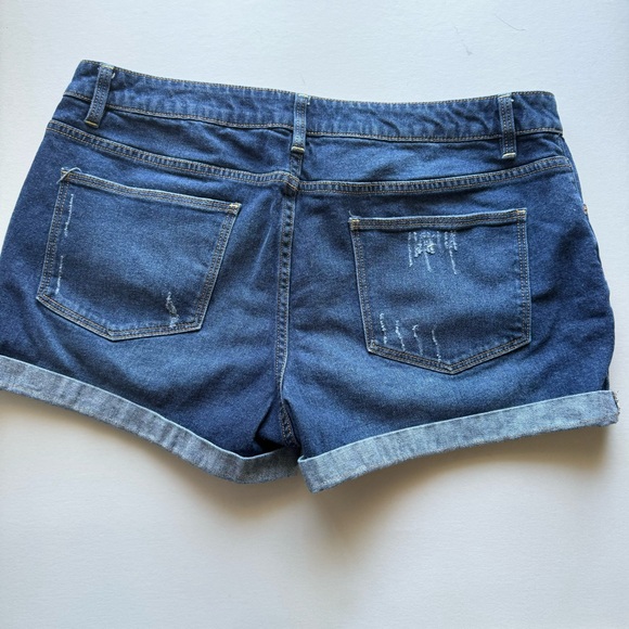 Faded Glory Rolled Cuff Jean Short Size 18 - Picture 4 of 10